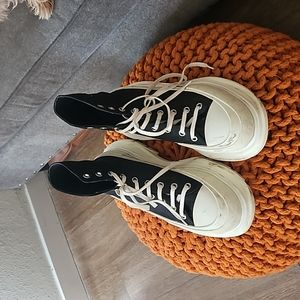 Alexander Mcqueen tread slick boots